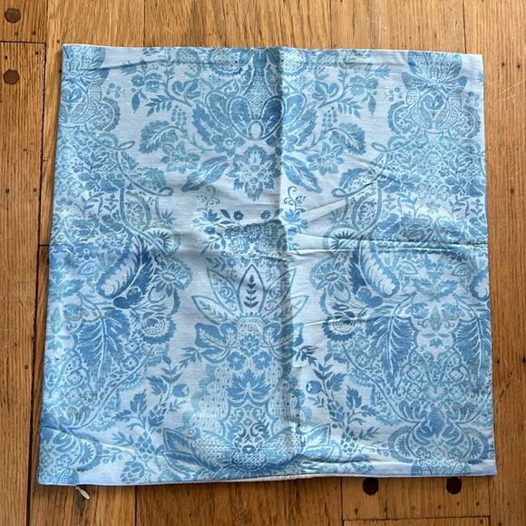 Pottery Barn Cecile Pillow Cover - Picture 4 of 8